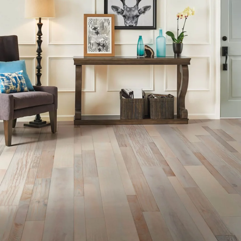 Hardwood flooring | Endwell Rug & Floor